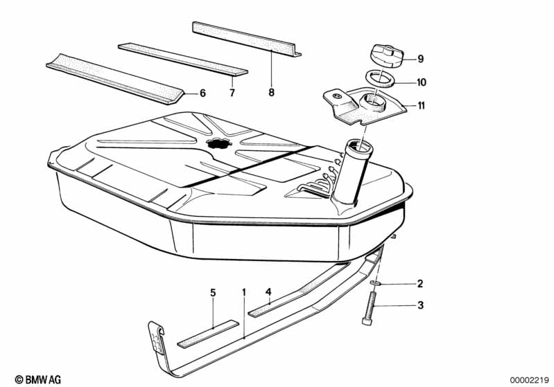 Fuel tank/attaching parts