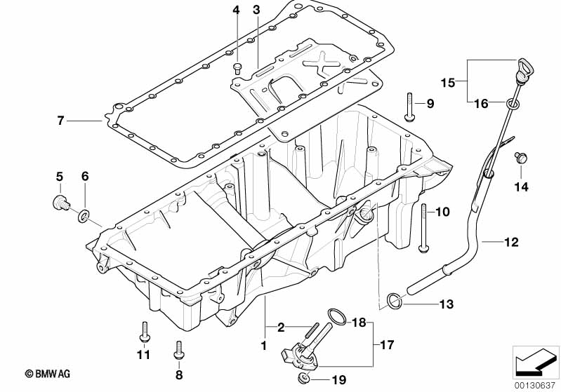 Oil pan/oil level indicator