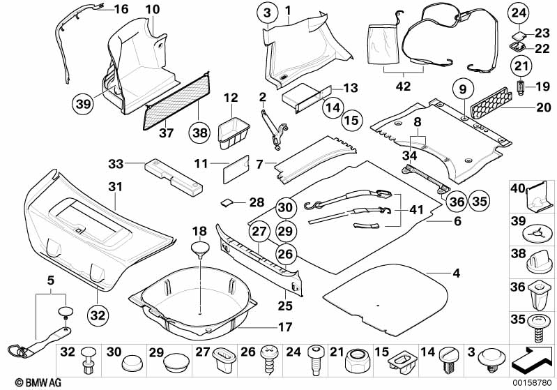 Trunk trim panel
