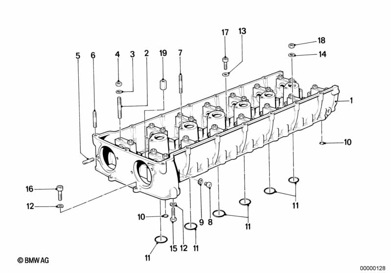 Cylinder head/intermediate housing