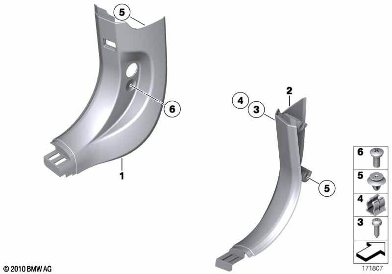Trim panel leg room