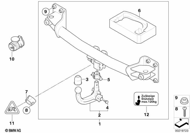 Towing hitch, detachable