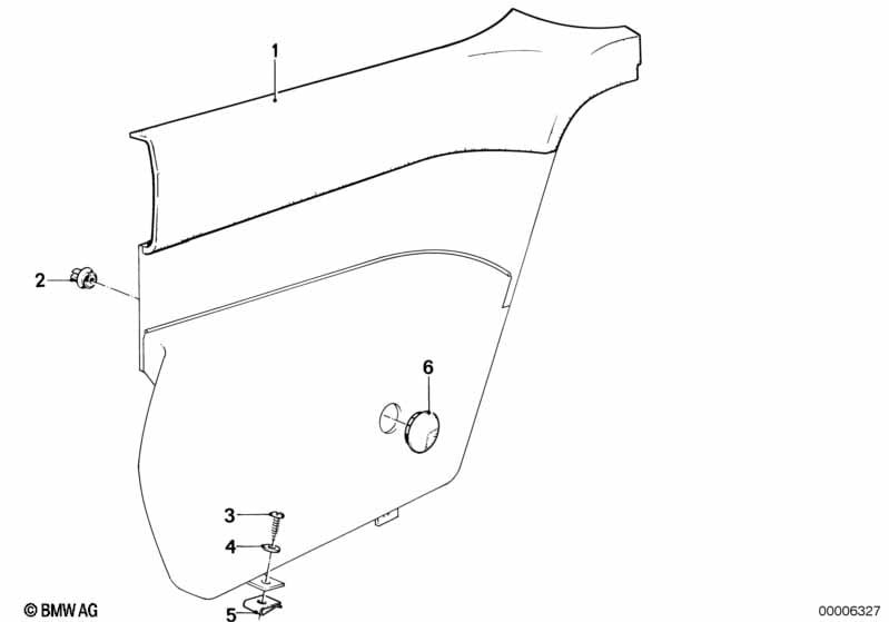 Lateral trim panel rear
