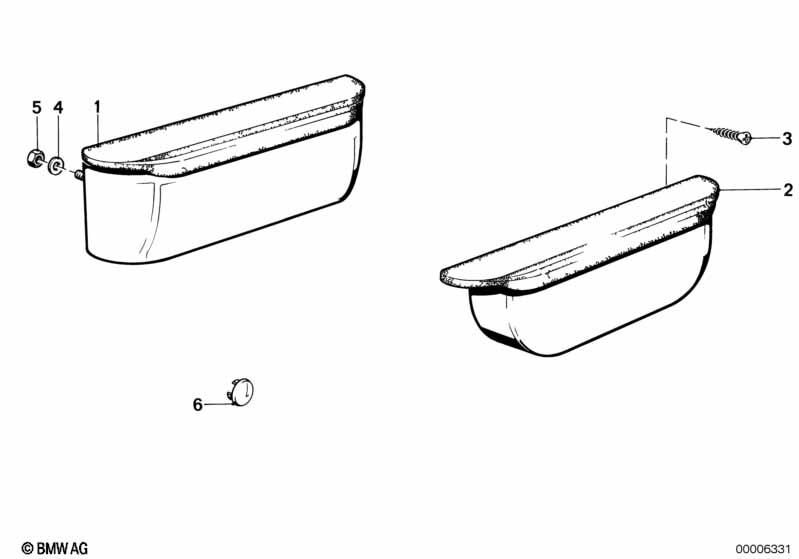 Rear door ashtray