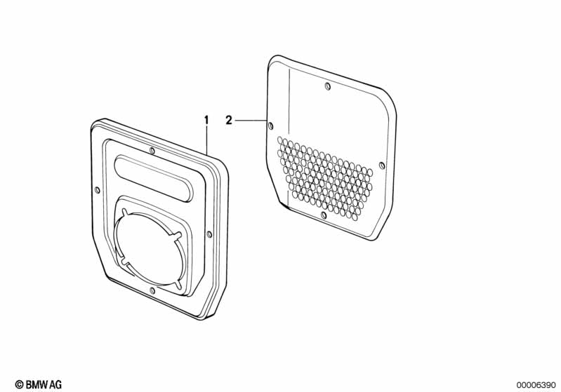 Cover loudspeaker door entrance