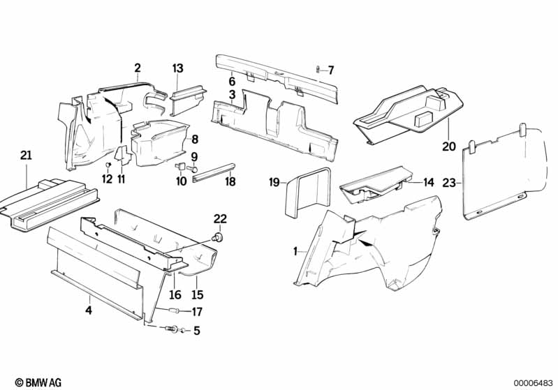 Trunk trim panel
