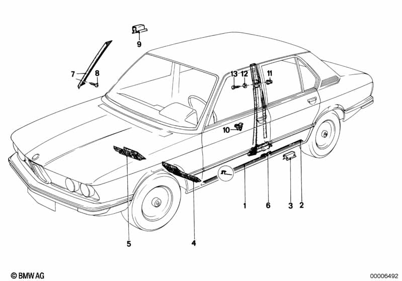 Interior trim lateral