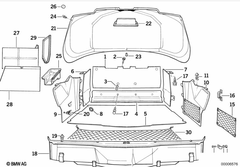 Trunk trim panel