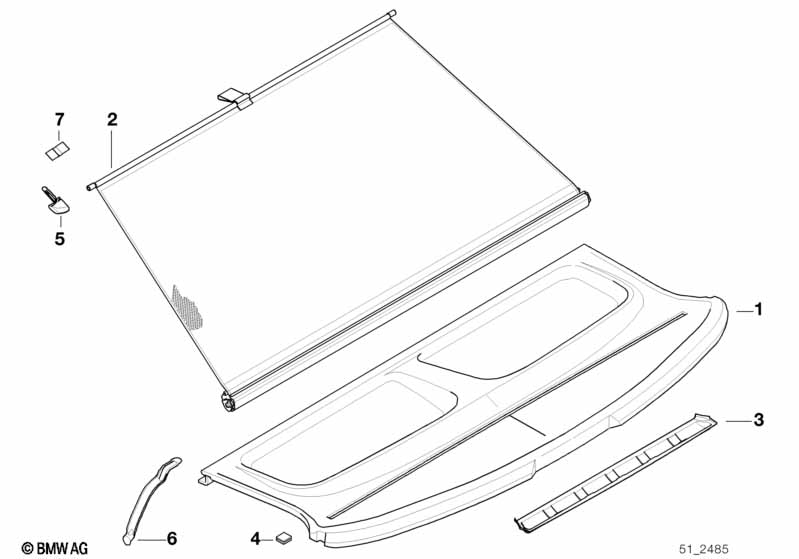 Rear window shelf/manual sun blind