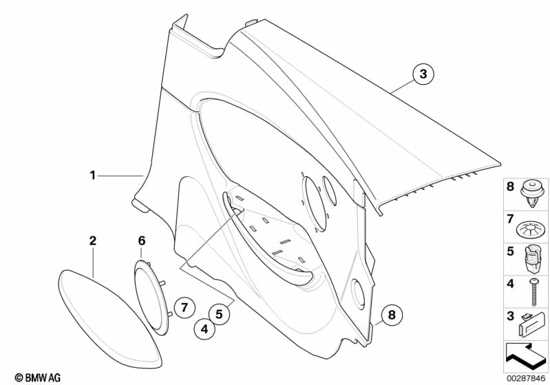Lateral trim panel rear