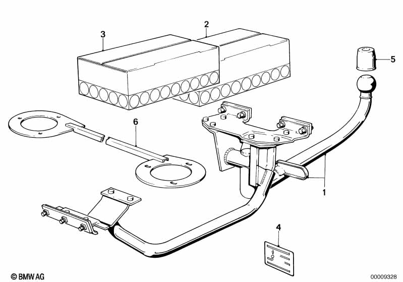 Trailer hitch with fixed ball head