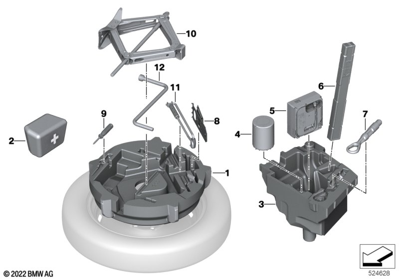Toolkit/warning triangle/first-aid kit