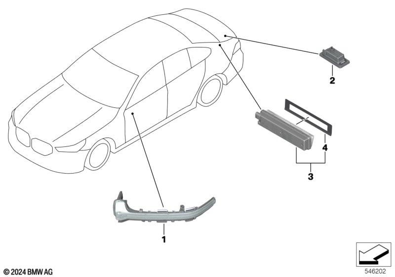 Auxiliary turn signal lamp/s outer