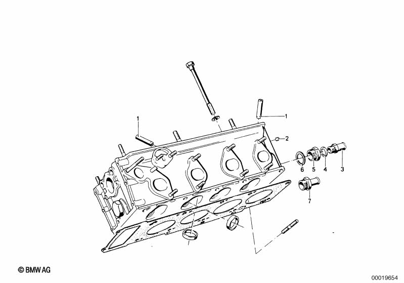 Genuine BMW 11120621105 Connector (Inc. 2000tilux, 1800 & 1600ti) | ML Performance UK Car Parts