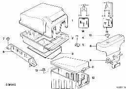 Relais Motor/Steuergerätebox diagram for BMW 7 Series E32 750iL